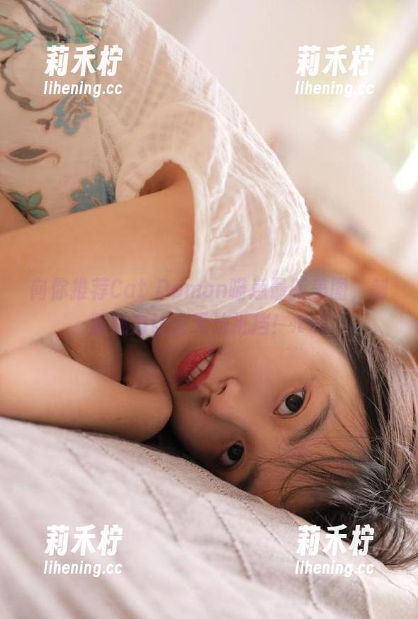 Cat Demon喵崽 向你推荐Cat Demon喵崽最新美图,制服魅力让人无法抵挡!.txt